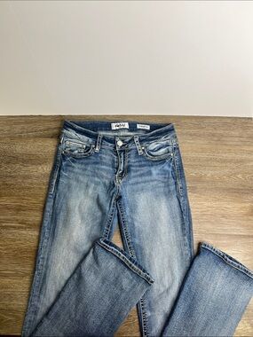 Daytrip Virgo Bootcut Jeans Women’s Size 28 Long Medium Wash Stretch Denim
